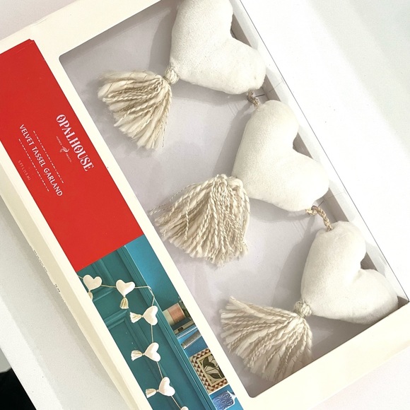 Other - Heart Decorative Tassel